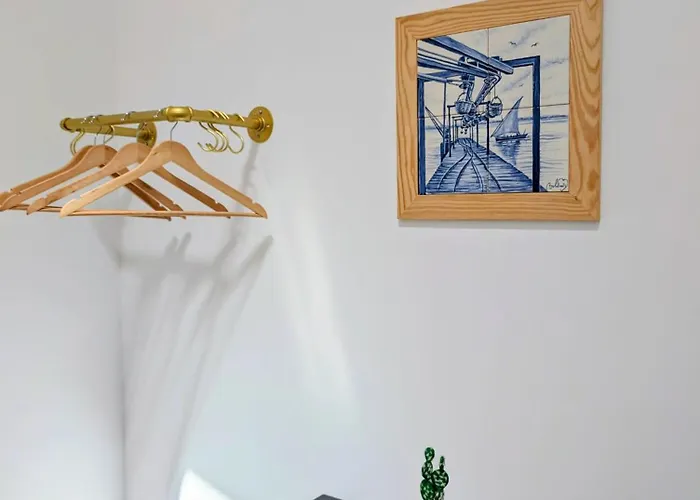 Laranja , Charming Portuguese Style For Rent Vida A Portuguesa Apartment